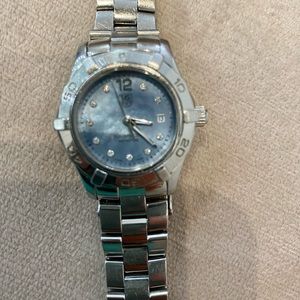 - - 🦋Tag Heuer womens watch. Link Diamond blue mother of Pearl.